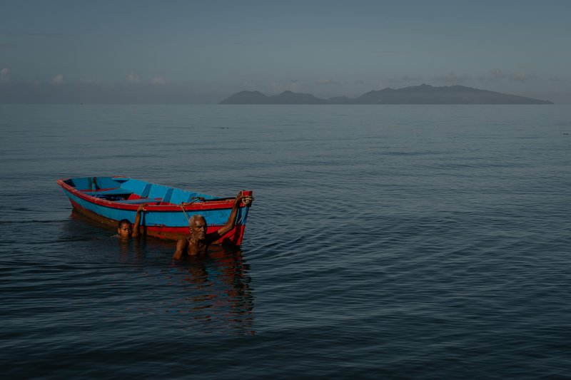 ae2f000c-f824-4280-b3d4-cde5f653e5fe